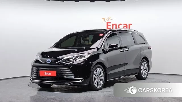 Toyota Sienna 4th Generation 2023 Черный из Кореи