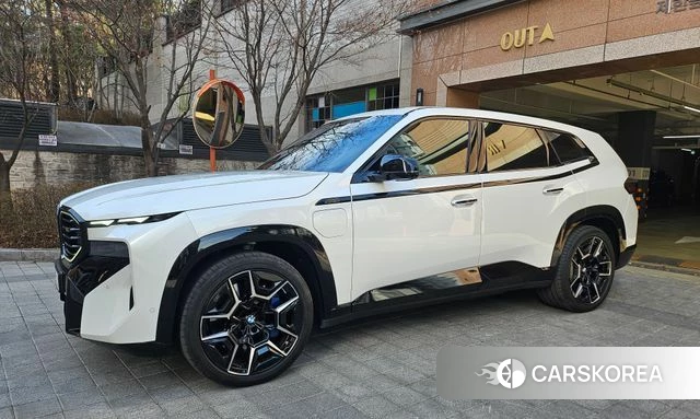 BMW XM (G09) 2023 Белый из Кореи