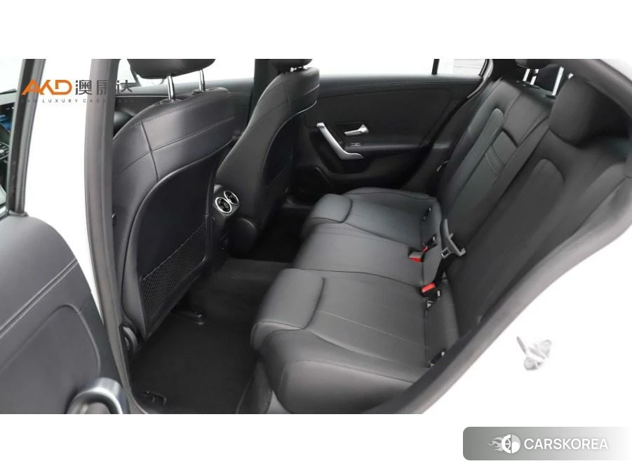 Mercedes-Benz Class A 2021 Белый из Китая