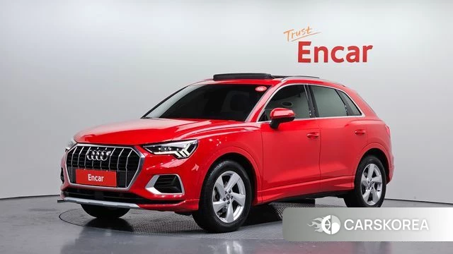 Audi Q3 (F3) 2020 Красный из Кореи
