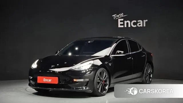 Tesla Model 3 2020 Черный из Кореи