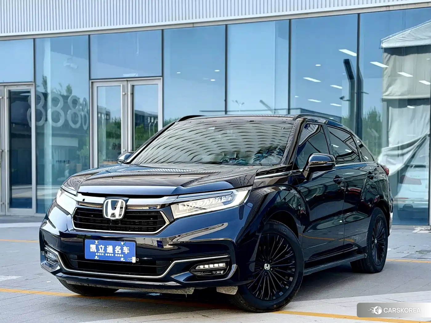 Honda Crown Road 2024 Черный из Китая