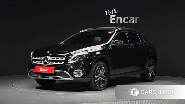 Mercedes-Benz GLA-Class X156 2019 Черный из Кореи