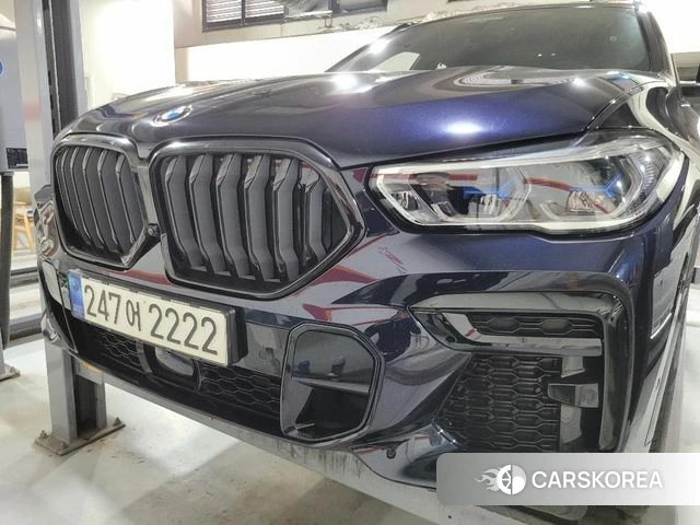 BMW X6 (G06) 2023 Черный из Кореи
