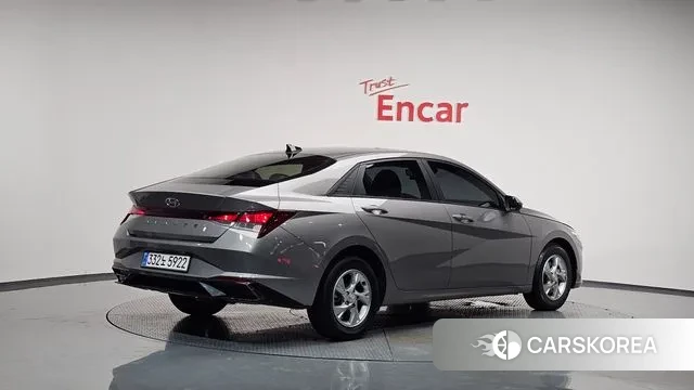 Hyundai Avante (CN7) 2020 Серебристо-серый из Кореи