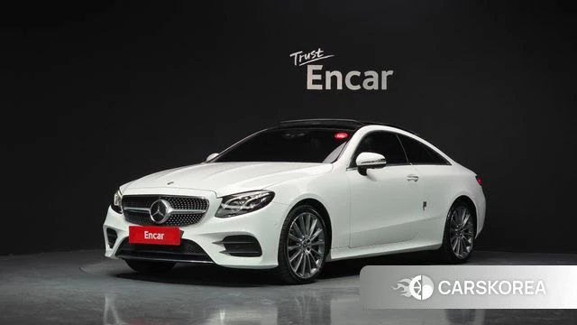 Mercedes-Benz E-Class W213 2019 Белый из Кореи