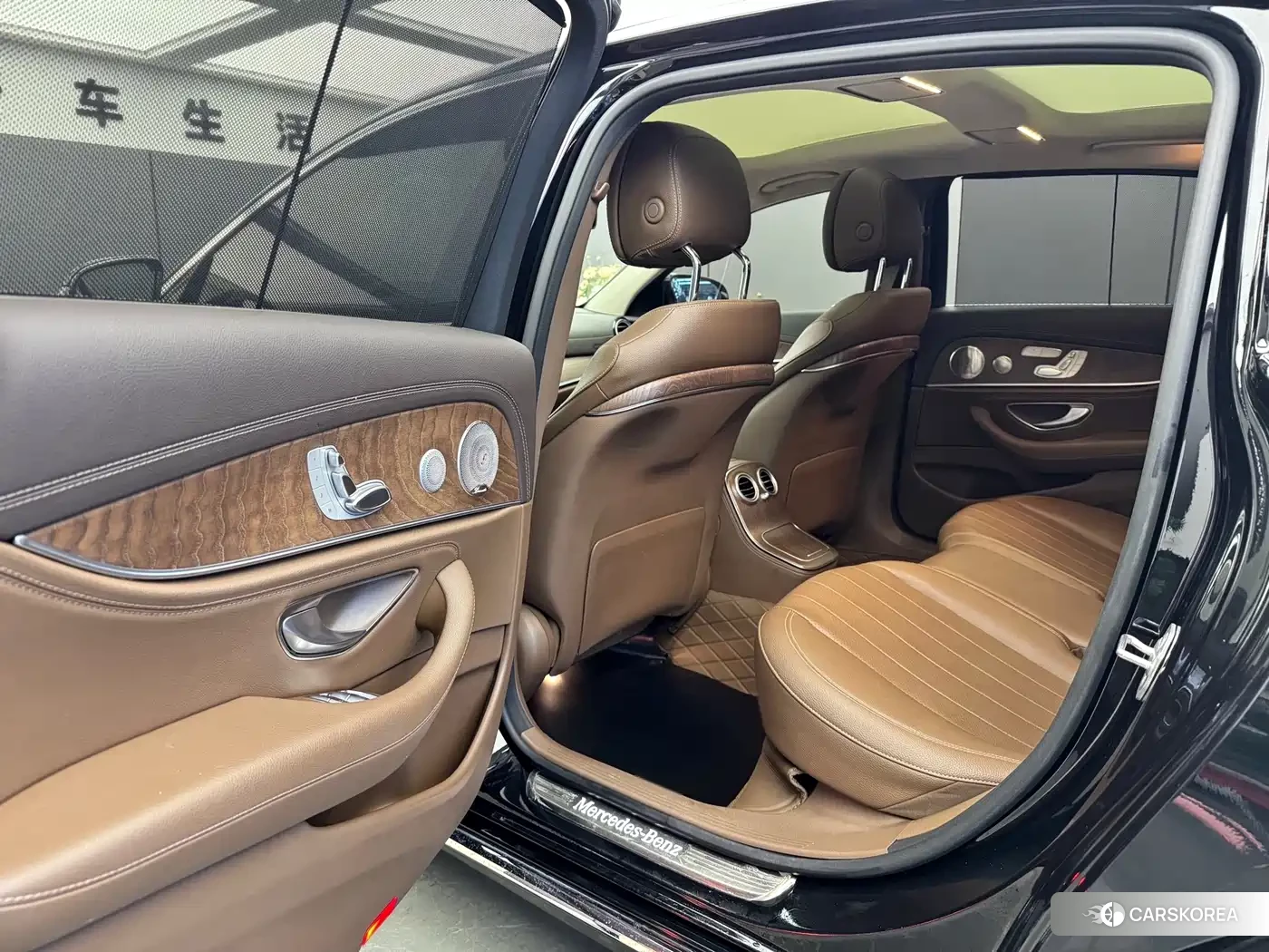 Mercedes-Benz E-Class 2023 Черный из Китая