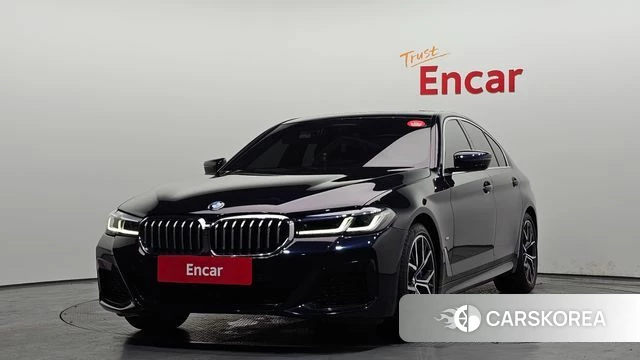 BMW 5 Series (G30) 2023 Черный из Кореи