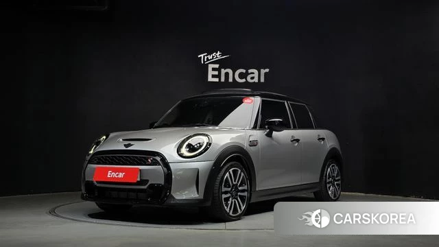 Mini Cooper S 2023 Серебристо-серый из Кореи