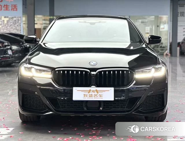 BMW 5 series 2021 Черный из Китая