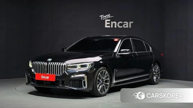 BMW 7 Series (G11) 2021 Черный из Кореи