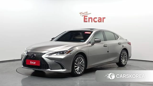 Lexus ES300h 7th generation 2018 Серый из Кореи