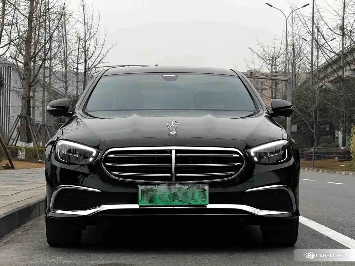 Mercedes-Benz E-Class 2023 Черный из Китая
