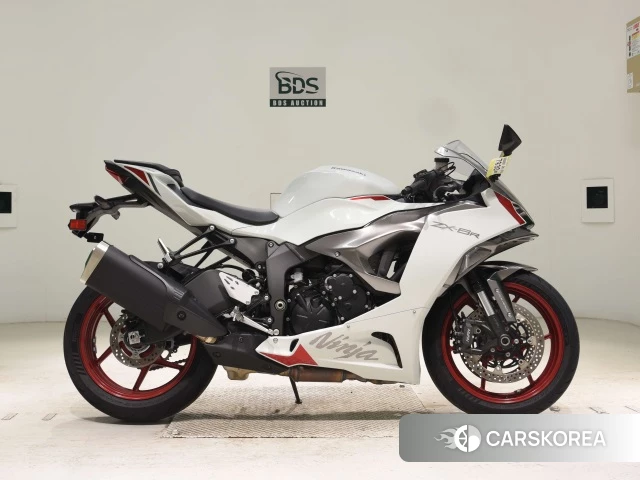 Kawasaki ZX-6R NINJA ABS 2025 из Японии, фото 3