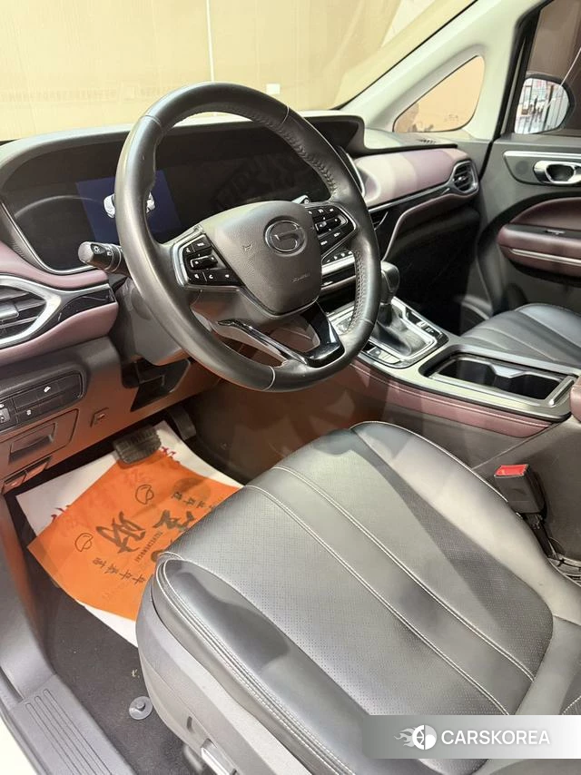 GAC Trumpchi Trumpchi M6 2021 Белый из Китая