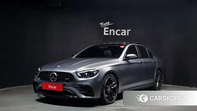 Mercedes-Benz E-Class W213 2023 Серый из Кореи