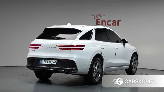 Genesis GV70 2024 Белый из Кореи