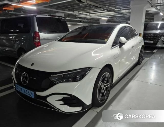 Mercedes-Benz EQE SUV X294 2023 Белый из Кореи
