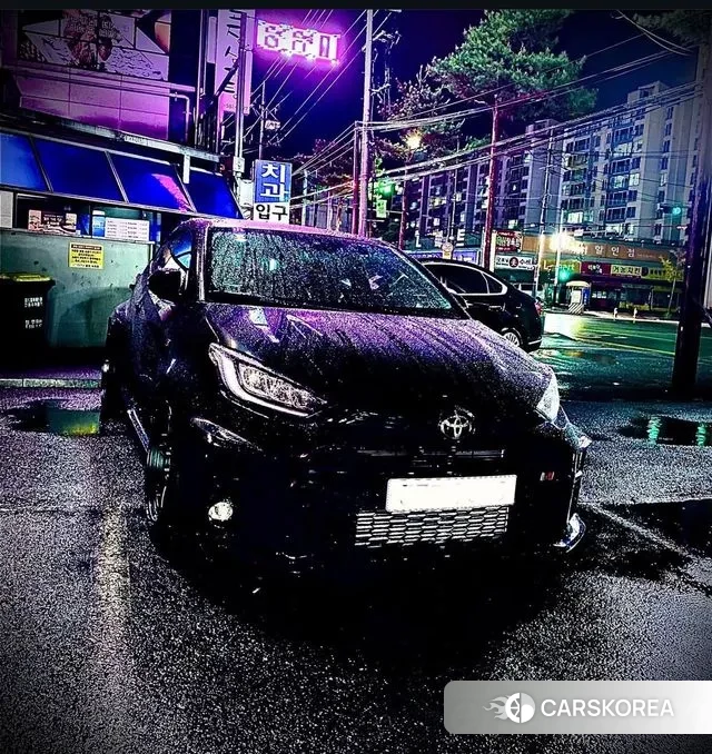 Toyota Yaris (Beats) 2022 Черный из Кореи