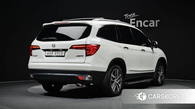 Honda Pilot 3rd generation 2018 Белый из Кореи