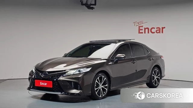 Toyota Camry (XV70) 2020 Коричневый из Кореи