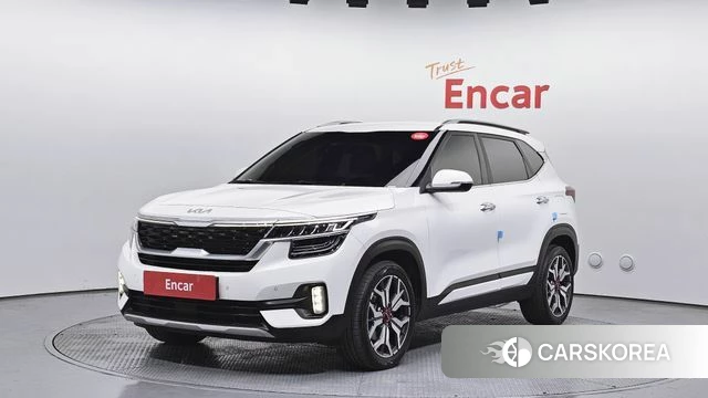 Kia Seltos 2022 Белый из Кореи