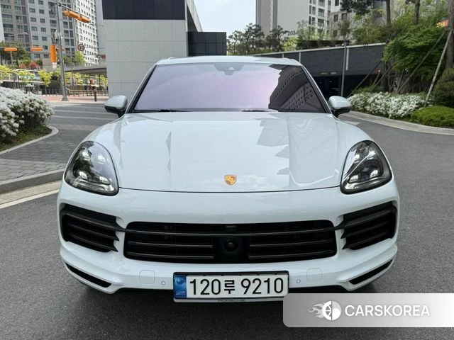Porsche Cayenne (PO536) 2023 Белый из Кореи