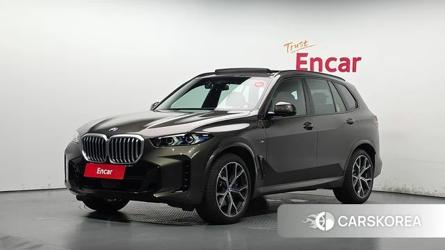 BMW X5 (G05) 2025 Цвет тростника из Кореи