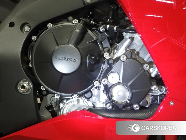 Engine photo