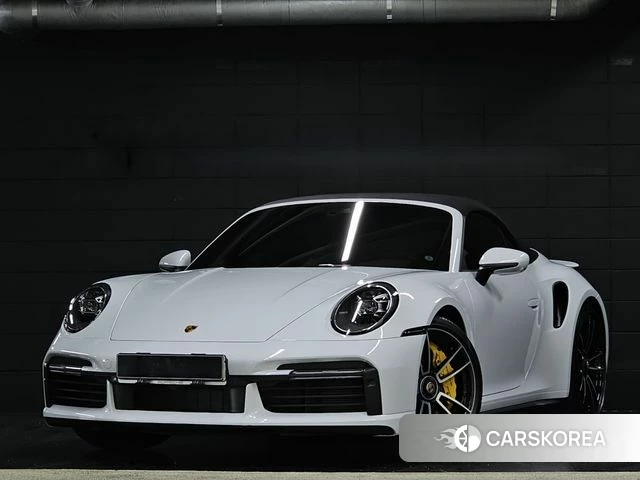 Porsche 911(992) 2021 Белый из Кореи