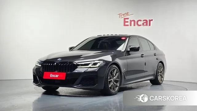 BMW 5 Series (G30) 2022 Серый из Кореи