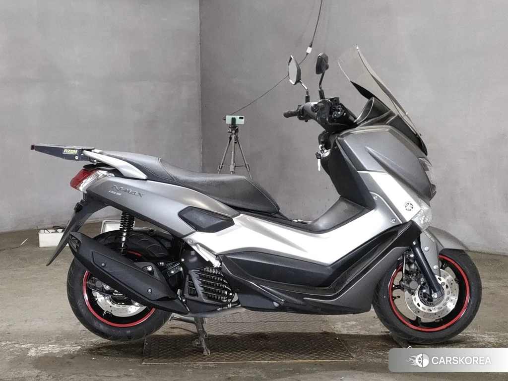 Проданный Yamaha N-MAX 155 2017 из Японии, фото 2