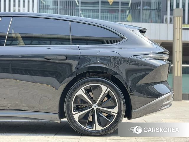 Weilai ET5T 2025 Черный из Китая