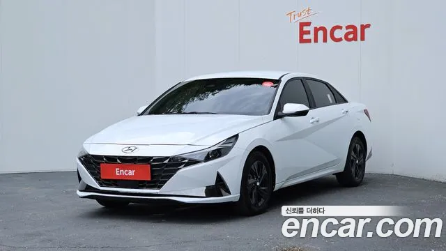 Hyundai Avante (CN7) 2022 Белый из Кореи