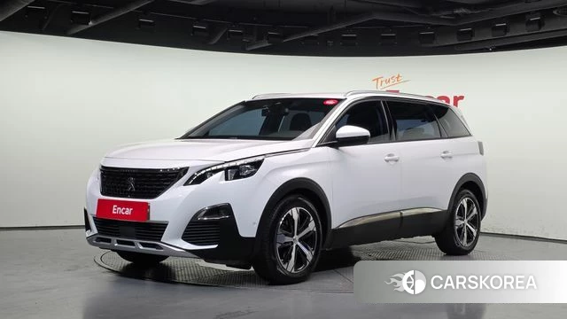 Peugeot 5008 second generation 2018 Белый из Кореи