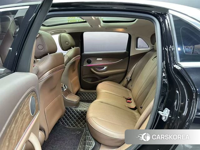 Mercedes-Benz E-class 2023 Черный из Китая