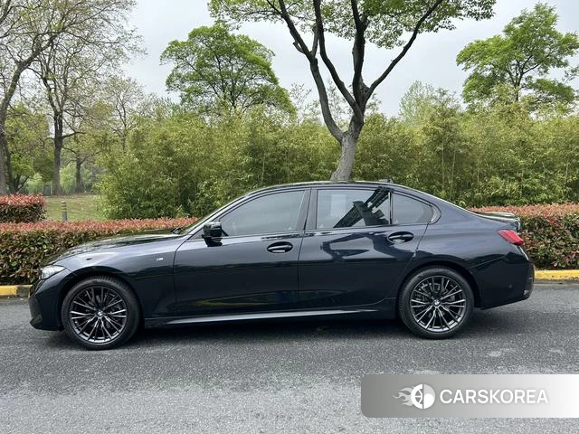 BMW 3 series 2024 Черный из Китая