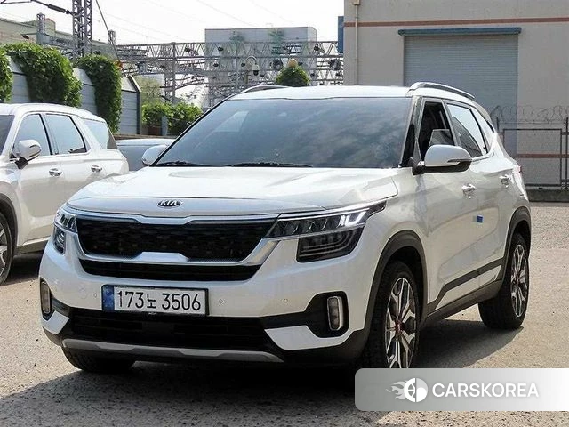 Kia Seltos 2020 Белый из Кореи