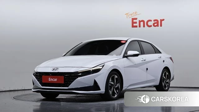 Hyundai Avante Hybrid (CN7) 2022 Белый из Кореи