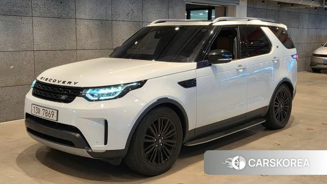 Land Rover Discovery 5 2018 Белый из Кореи