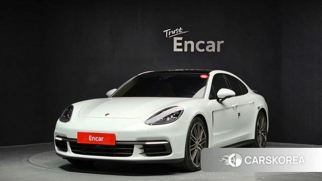 Porsche Panamera (971) 2018 Белый из Кореи