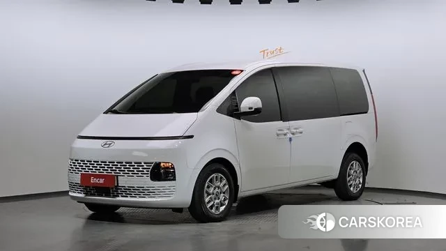 Hyundai Staria 2025 Белый из Кореи