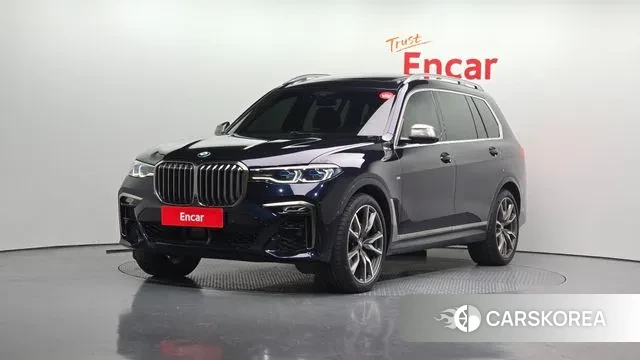 BMW X7 (G07) 2020 Черный из Кореи