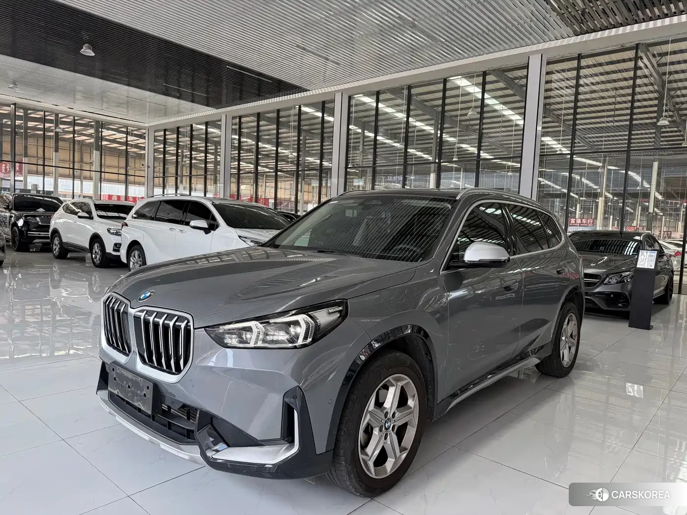 BMW X1 2023 Silver/gray из Китая