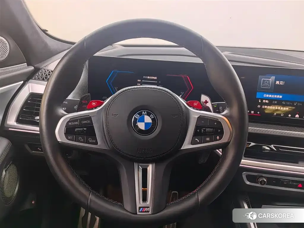 BMW XM 2025 Черный из Китая