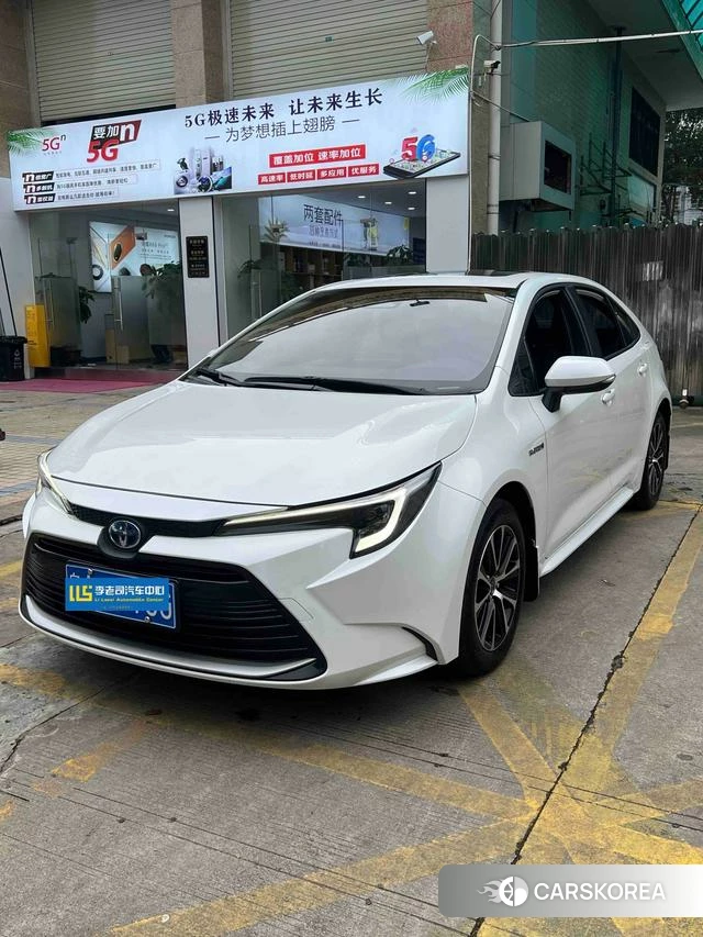 Toyota Lei Ling 2023 Белый из Китая