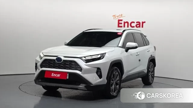 Toyota RAV4 5th Generation 2024 Белый из Кореи