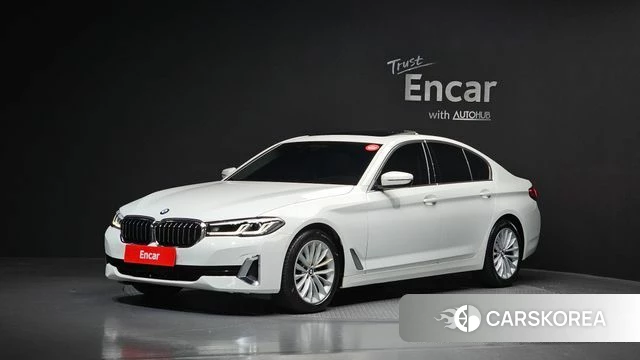 BMW 5 Series (G30) 2023 Белый из Кореи