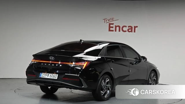 Hyundai The New Avante (CN7) 2025 Черный из Кореи