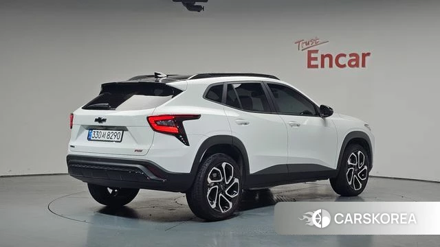 Chevrolet (GM Daewoo) Trax Crossover 2024 Белый из Кореи